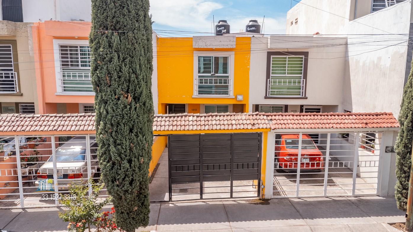 Casa En Venta En Guadalajara En La Colonia Atlas Para Remodelar » AHI  Asesoría Hipotecaria e Inmobiliaria